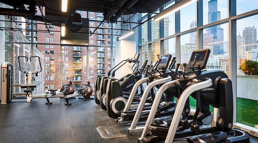 Aparthotel Sentral Michigan Avenue Chicago Servizi foto The gym at The Standard East Village