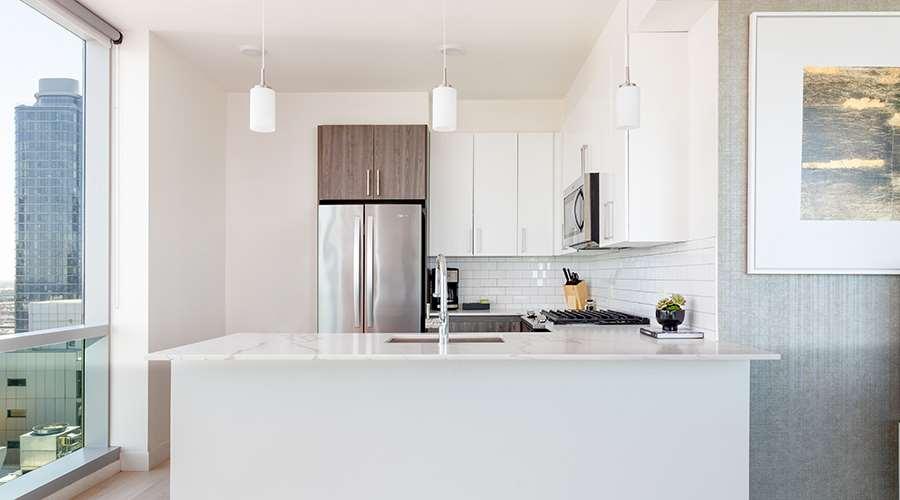 Aparthotel Sentral Michigan Avenue Chicago Esterno foto A kitchen in a typical apartment